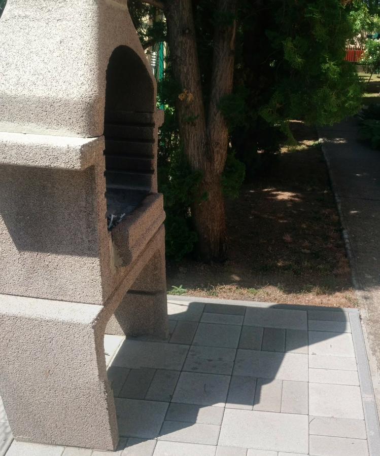 Repose Apartments Hajdúszoboszló 外观 照片
